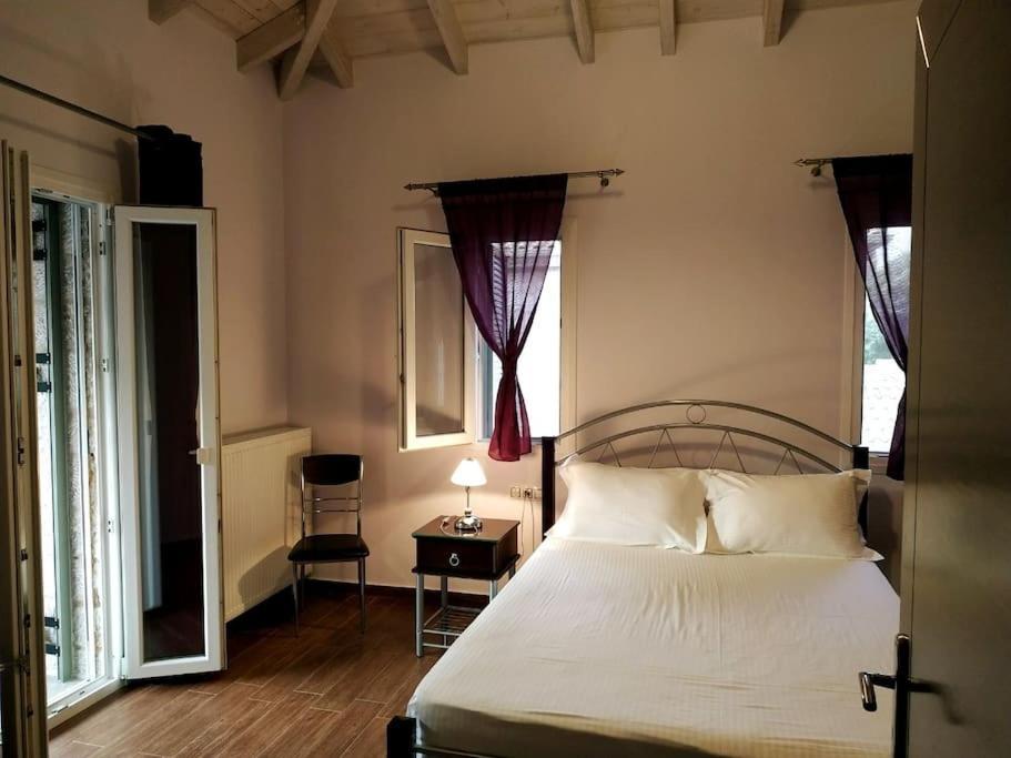 Villa *Drosia*/5' From Town & Sea/Mountain View Frínion Екстериор снимка