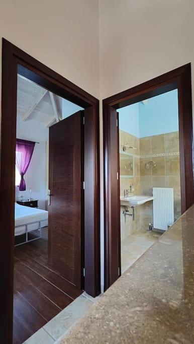 Villa *Drosia*/5' From Town & Sea/Mountain View Frínion Екстериор снимка