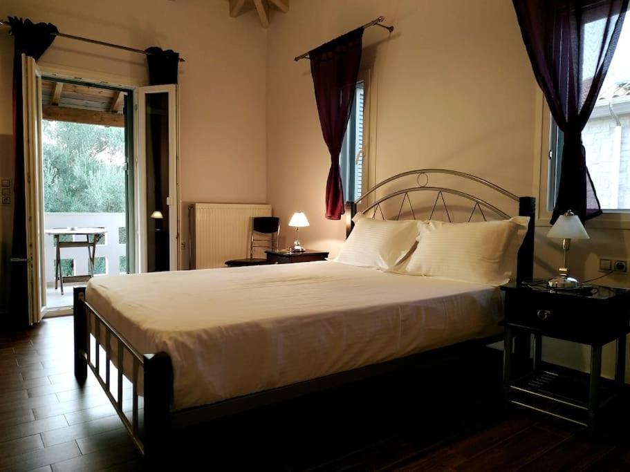 Villa *Drosia*/5' From Town & Sea/Mountain View Frínion Екстериор снимка