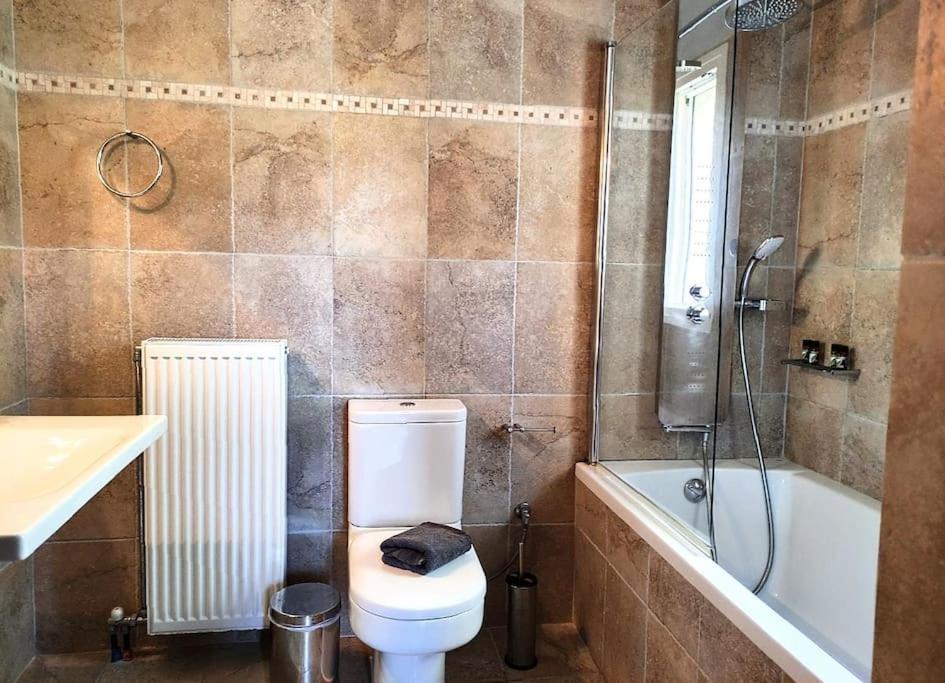 Villa *Drosia*/5' From Town & Sea/Mountain View Frínion Екстериор снимка
