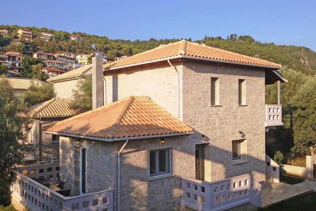 Villa *Drosia*/5' From Town & Sea/Mountain View Frínion Екстериор снимка