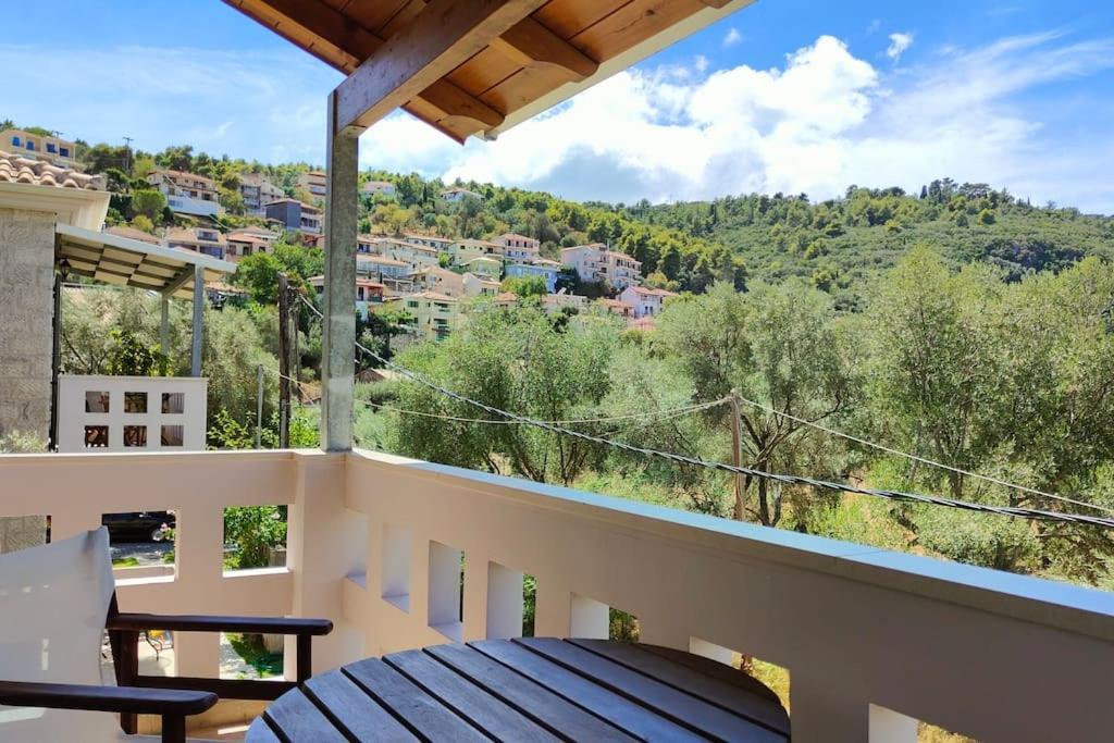 Villa *Drosia*/5' From Town & Sea/Mountain View Frínion Екстериор снимка